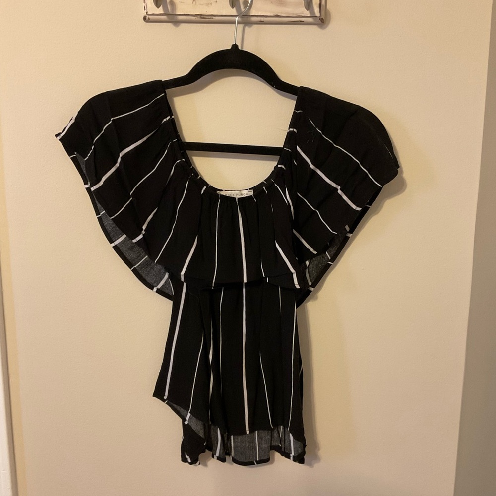 Honey Punch blk/wht off the shoulder top